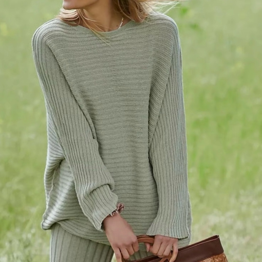 Free People Elegant Ribbed Knit Long Sweater - Soft Beige Large Baggy Oversized